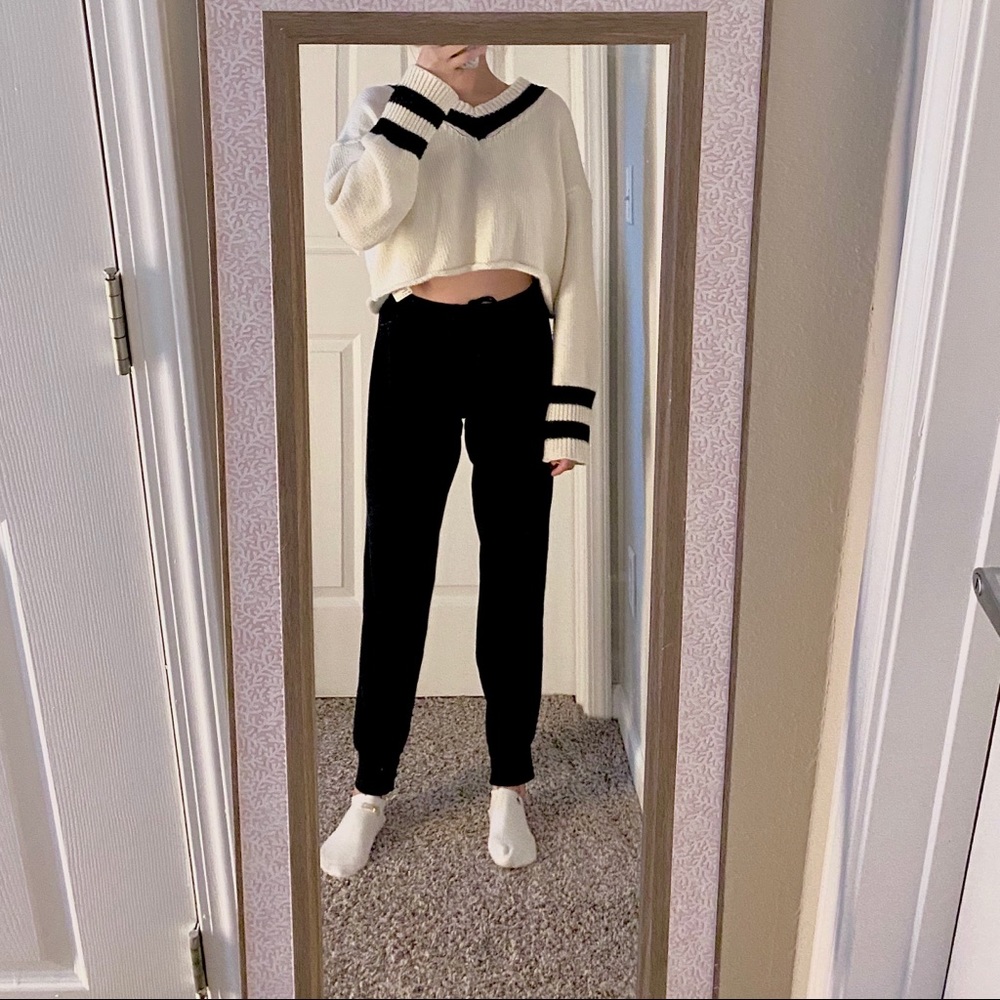 Black and white sweater